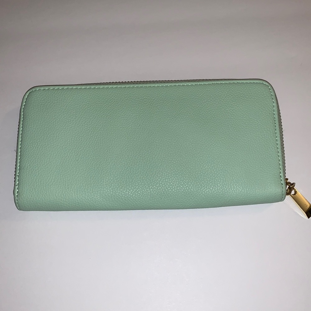 Unbranded zip around sea foam green wallet